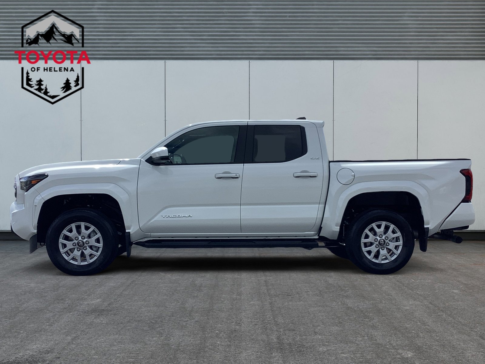 2025 Toyota Tacoma SR5 4x4 Double Cab photo 2