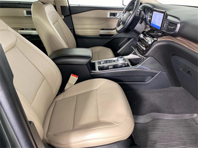 2021 Ford Explorer Limited photo 8