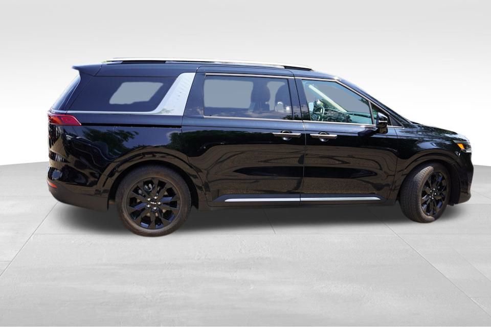 2024 Kia Carnival SX Prestige photo 4