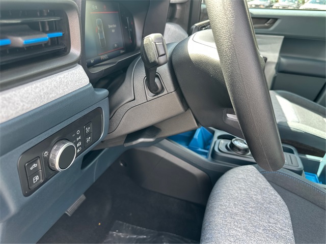 2025 Ford Maverick XLT photo 17