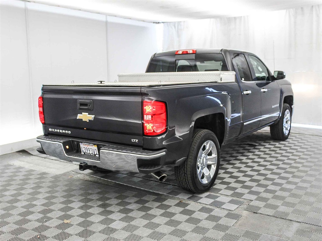 2015 Chevrolet Silverado LTZ photo 8
