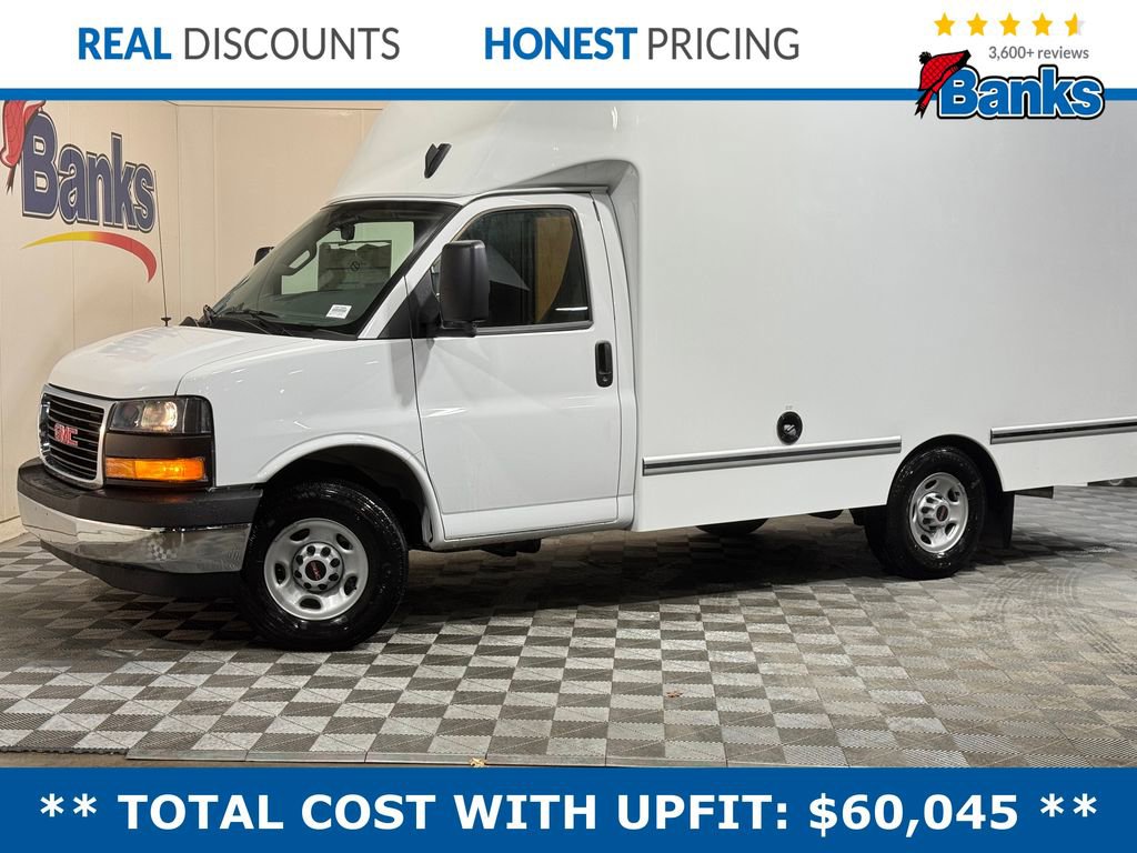 2025 GMC Savana Cutaway Work Van's photo