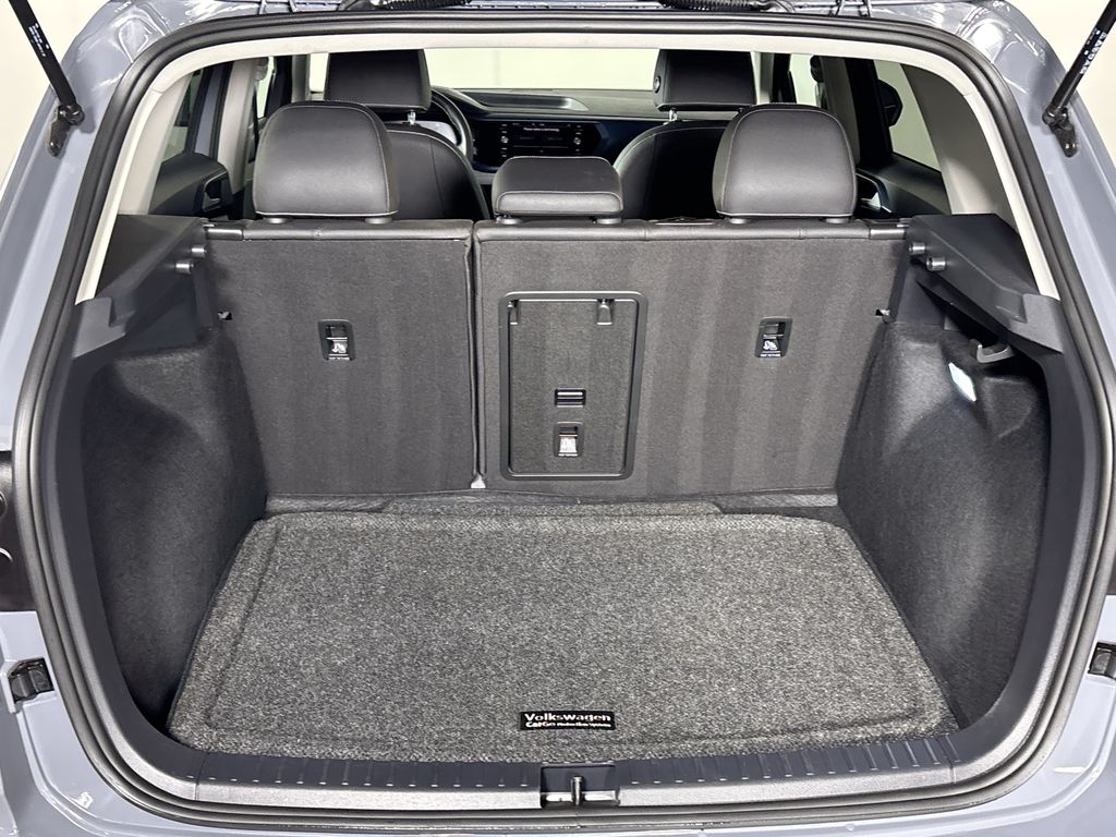 2024 Volkswagen Taos SE photo 20