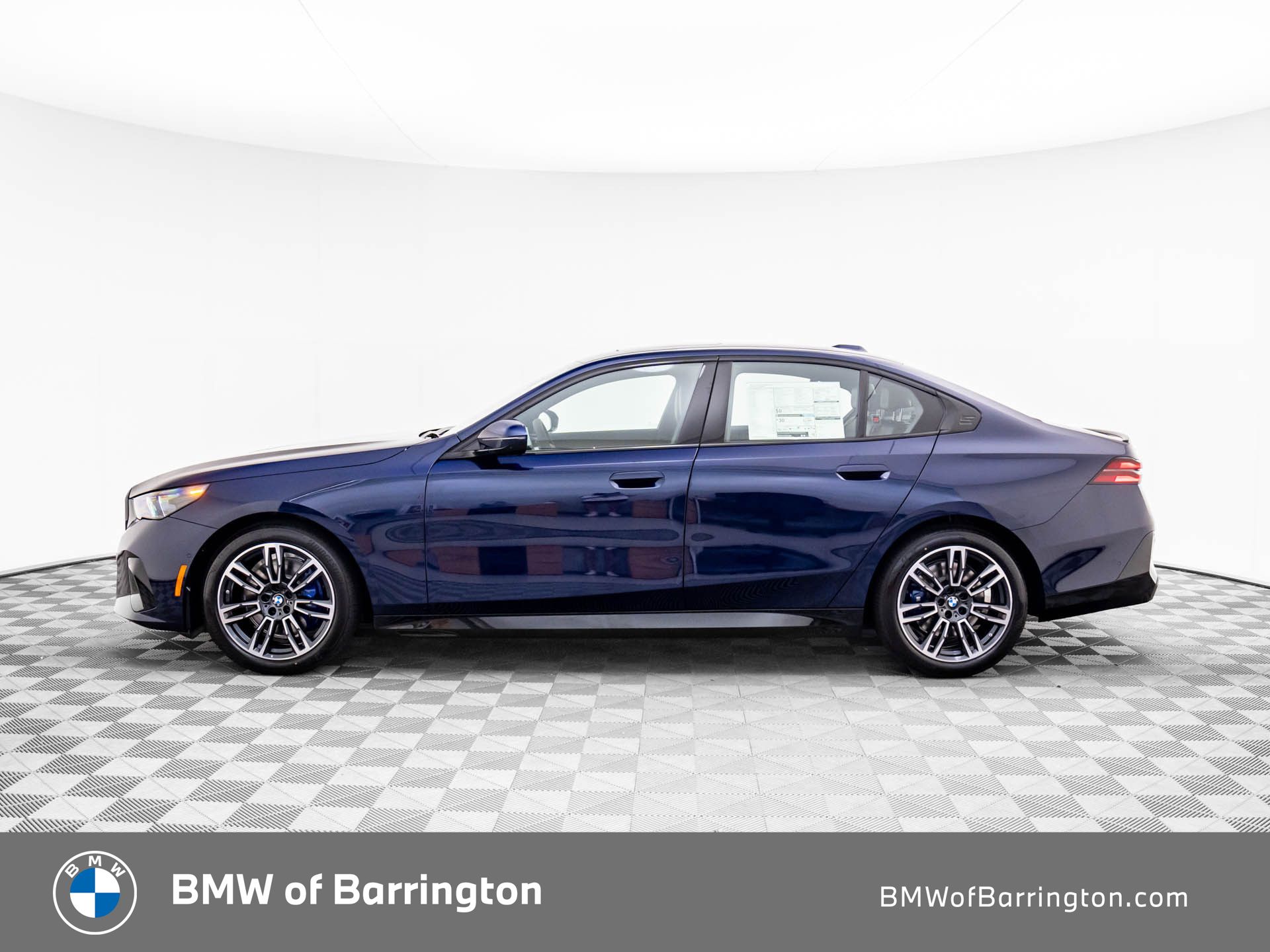 2026 Bmw 530i xDrive photo 2