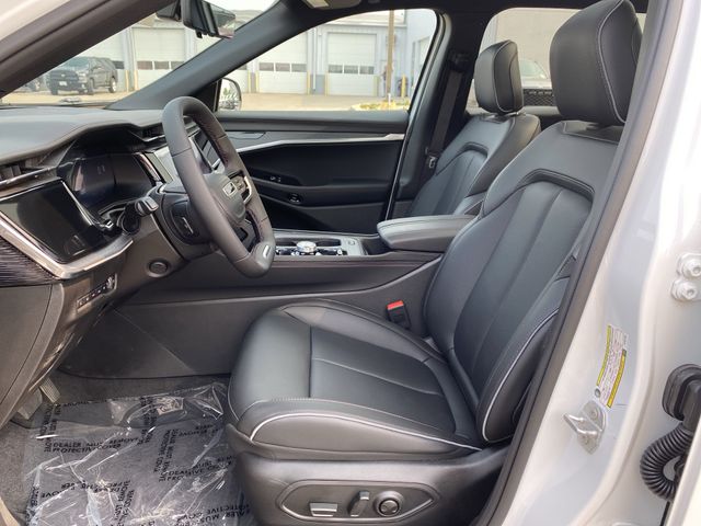 2025 Jeep Wagoneer S Limited photo 4