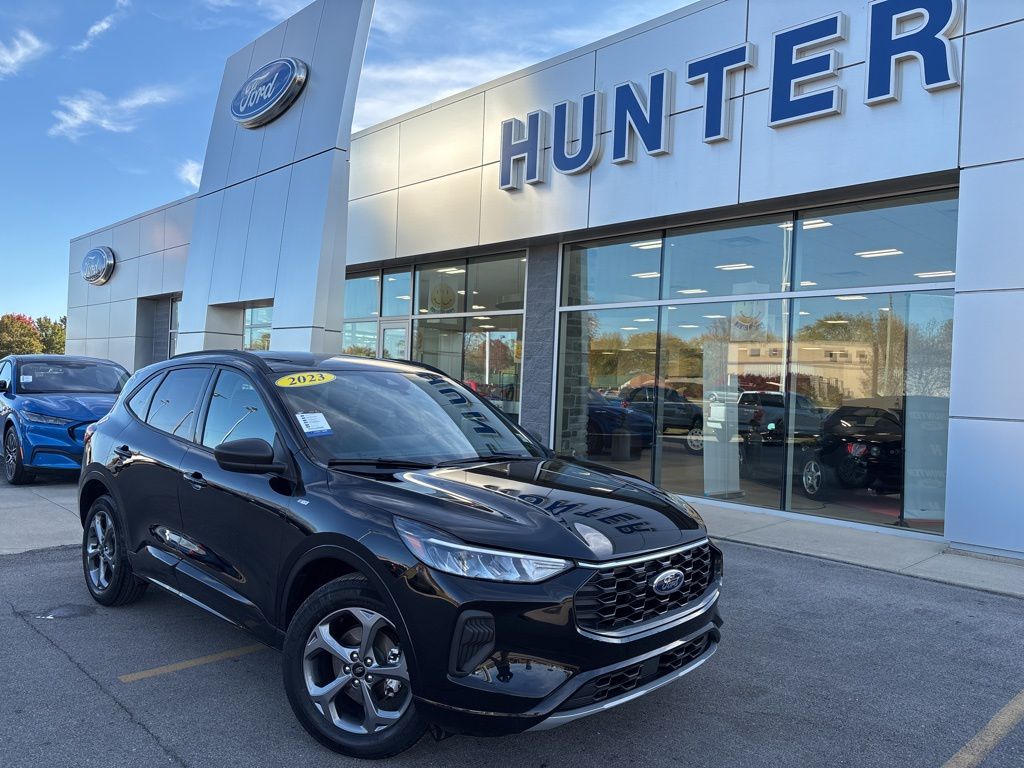 2023 Ford Escape ST-Line