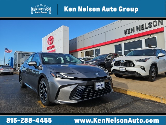 2026 Toyota Camry XLE's photo