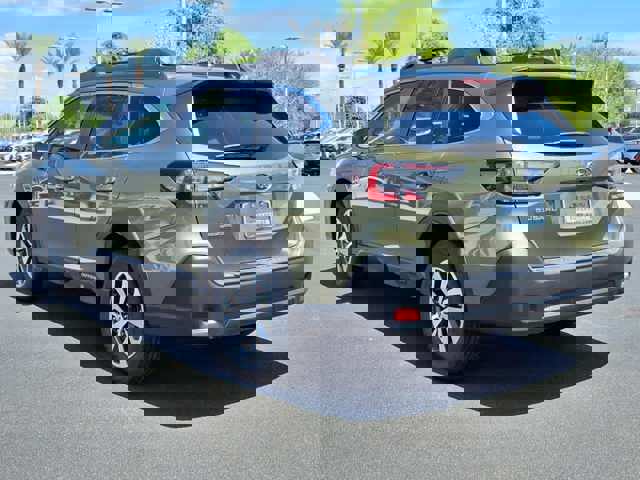 2025 Subaru Outback Premium photo 4