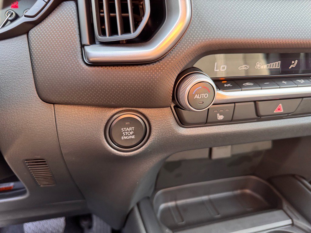 2025 Mazda CX-50 2.5 S Preferred photo 7