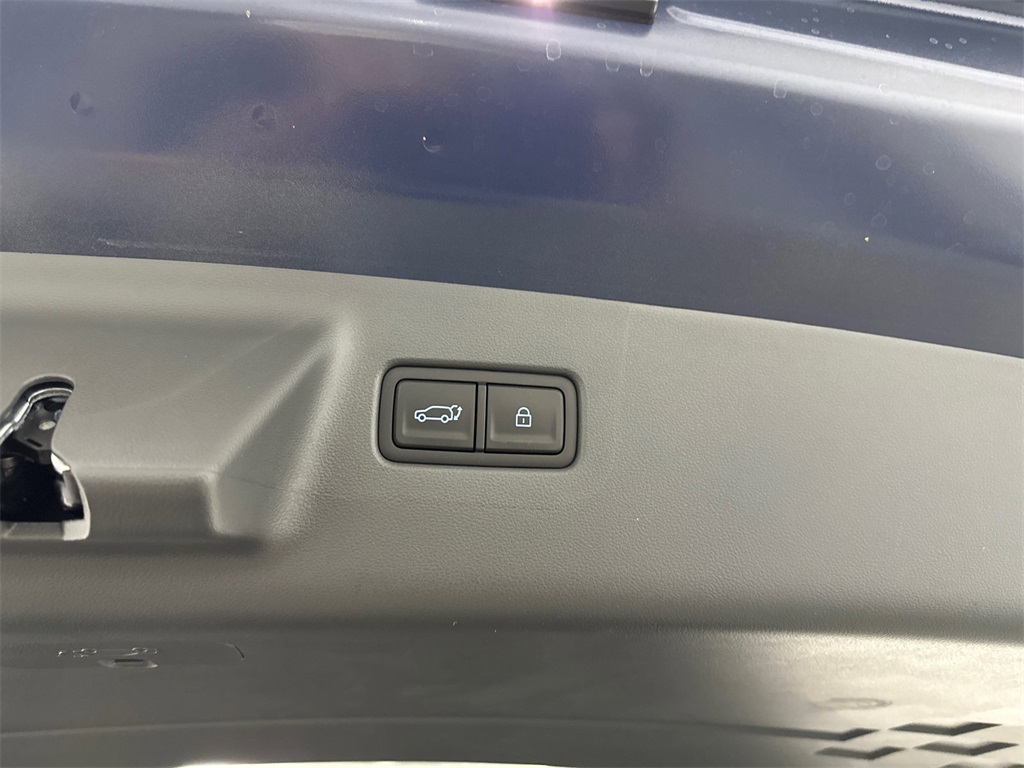 2026 Hyundai Santa Fe SEL photo 18