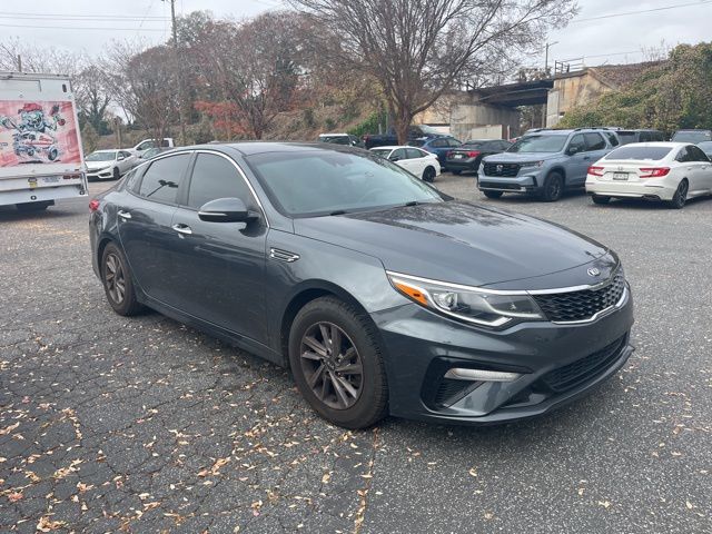 2020 Kia Optima LX photo 3