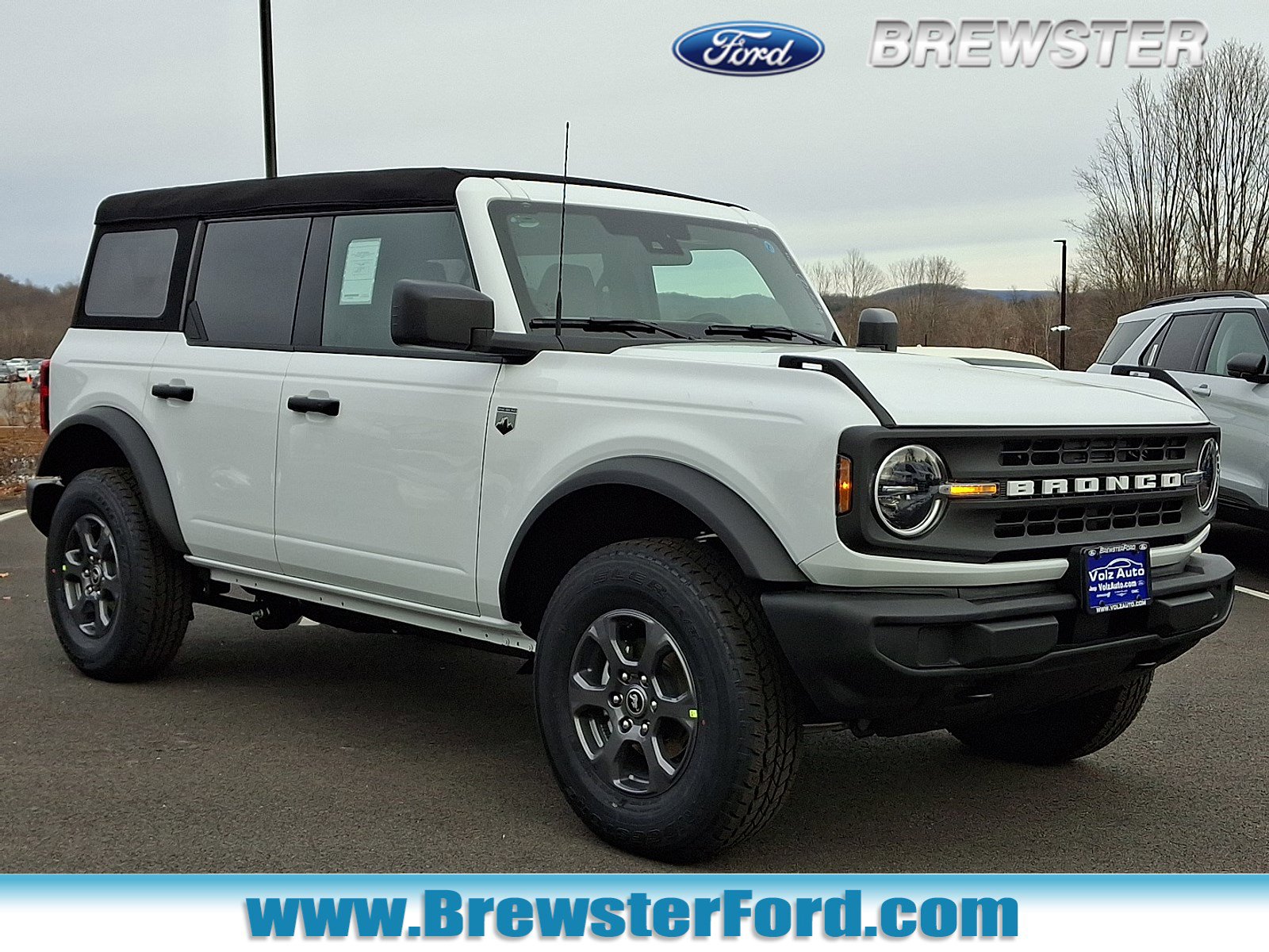2025 Ford Bronco 4-Door Big Bend's photo