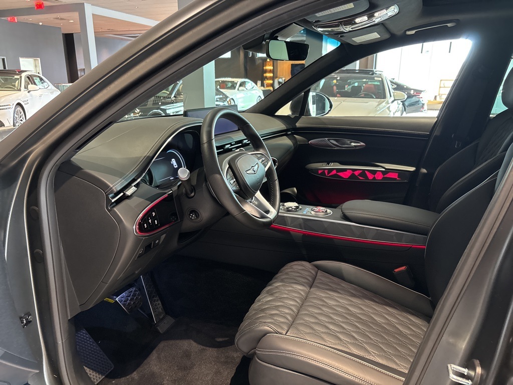 2025 Genesis GV70 Advanced 3.5T Sport Prestige photo 8