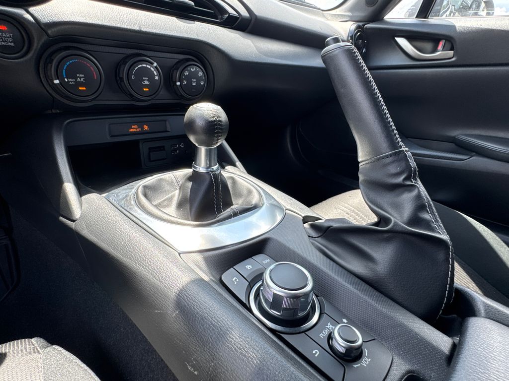 2023 Mazda MX-5 Miata Miata Sport photo 25