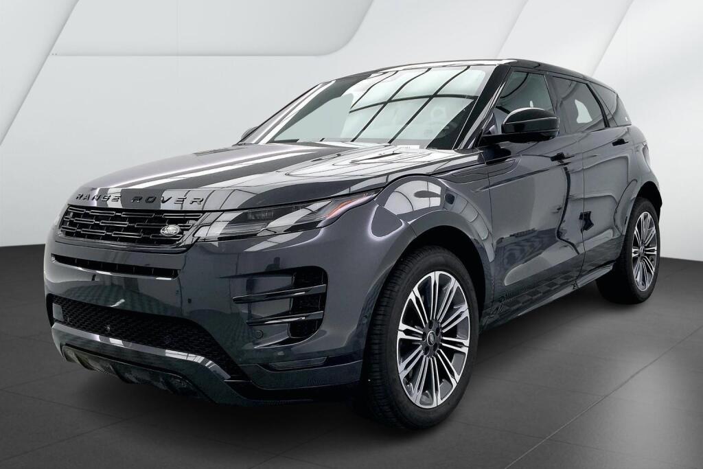 2026 Land Rover Range Rover Evoque Dynamic SE's photo