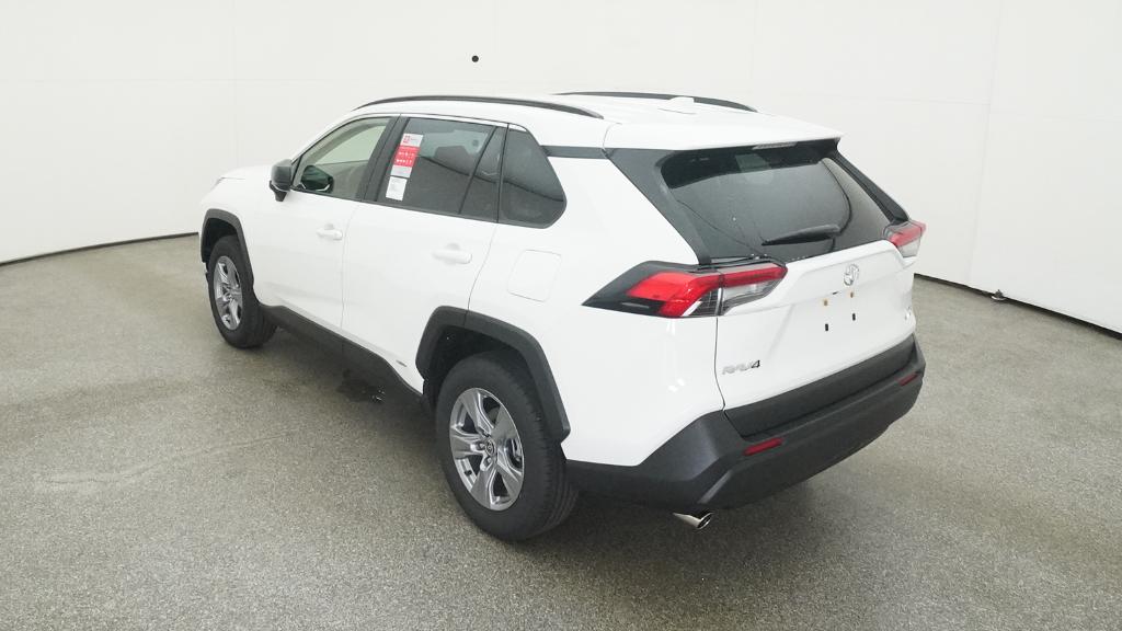 2025 Toyota RAV4 Hybrid LE photo 12