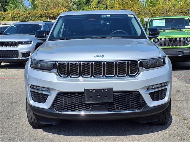 2023 Jeep Cherokee 4xe photo 18