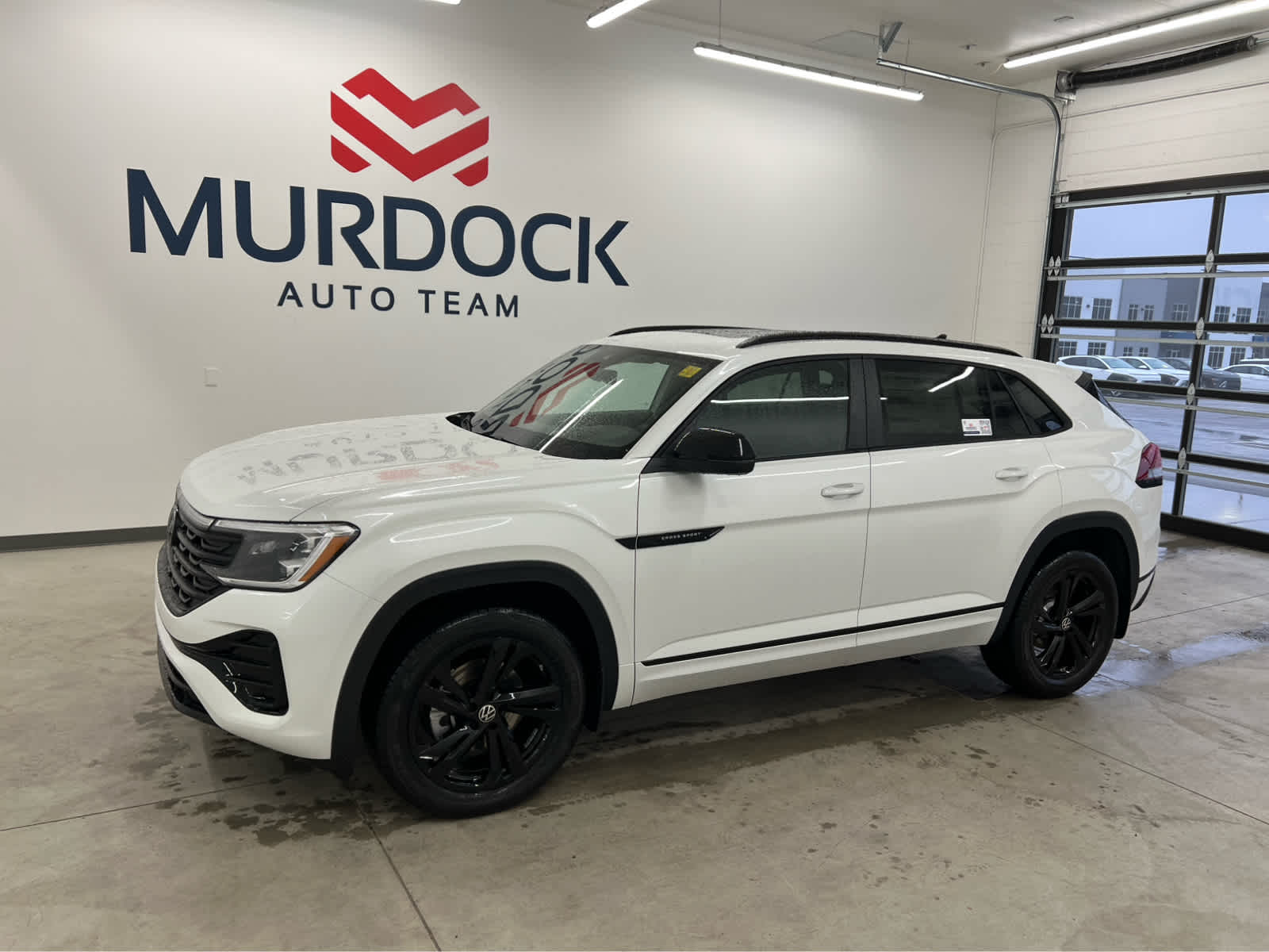 2026 Volkswagen Atlas Cross Sport SEL R-LINE's photo