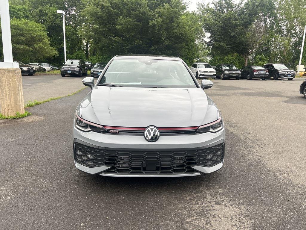 2025 Volkswagen Golf GTI SE photo 3