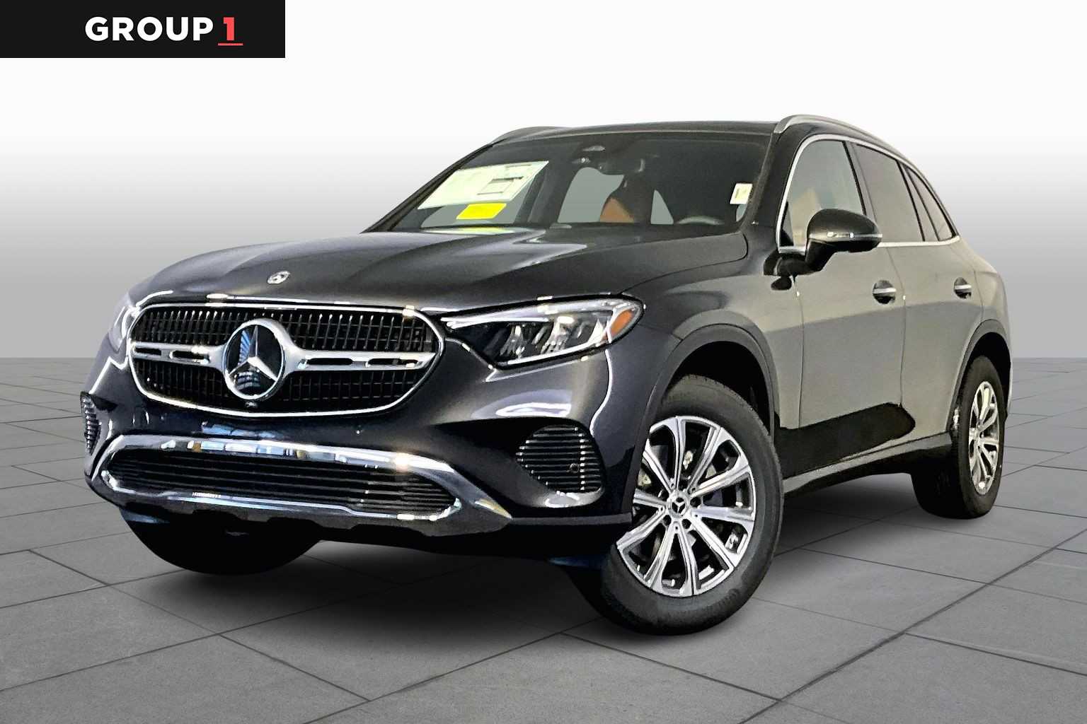 2026 Mercedes-Benz GLC Base's photo
