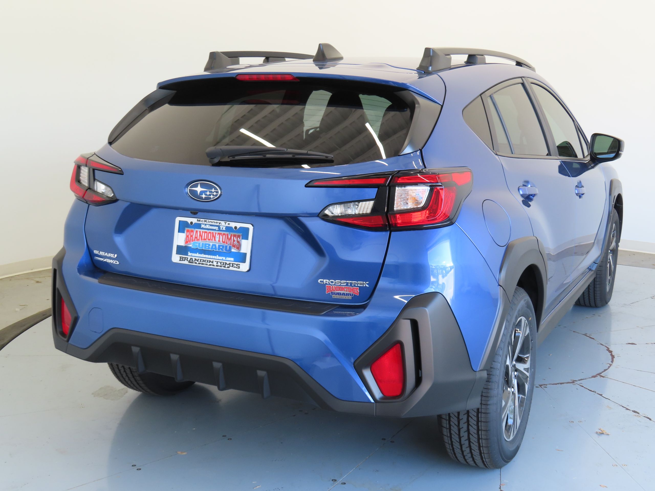 2025 Subaru Crosstrek Premium photo 3