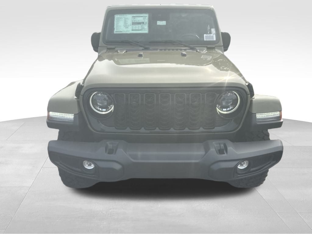 2025 Jeep Gladiator Willys photo 3