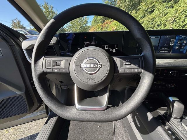2026 Nissan Kicks SV photo 14