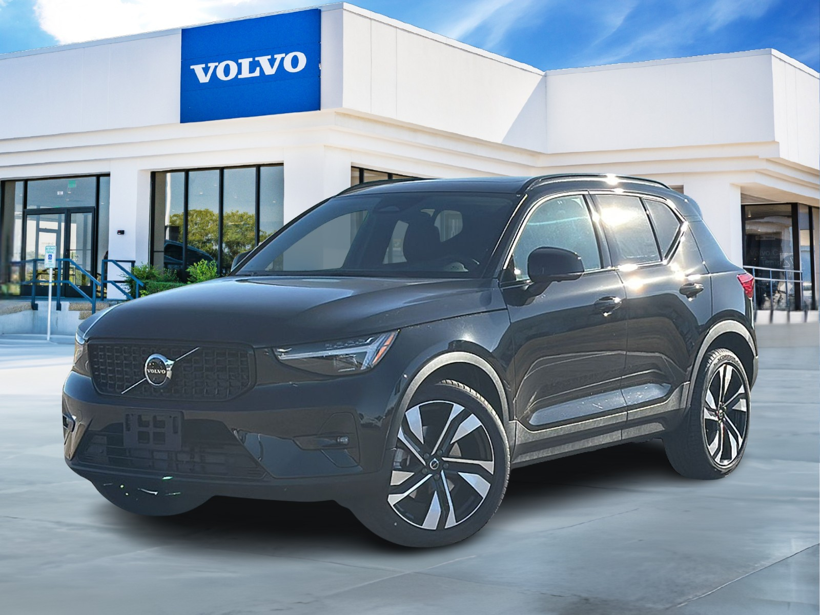 2025 Volvo XC40 Ultra