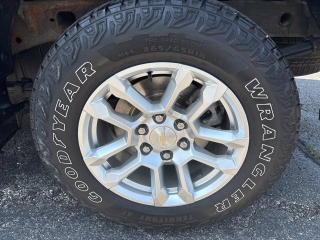 2022 Chevrolet Silverado 1500 LT photo 7