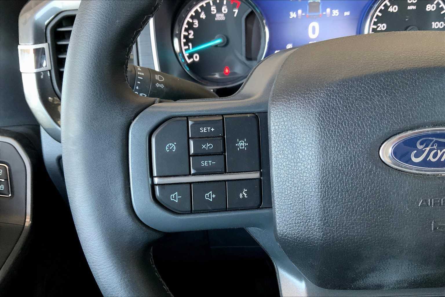 2023 Ford F-150 XLT photo 21