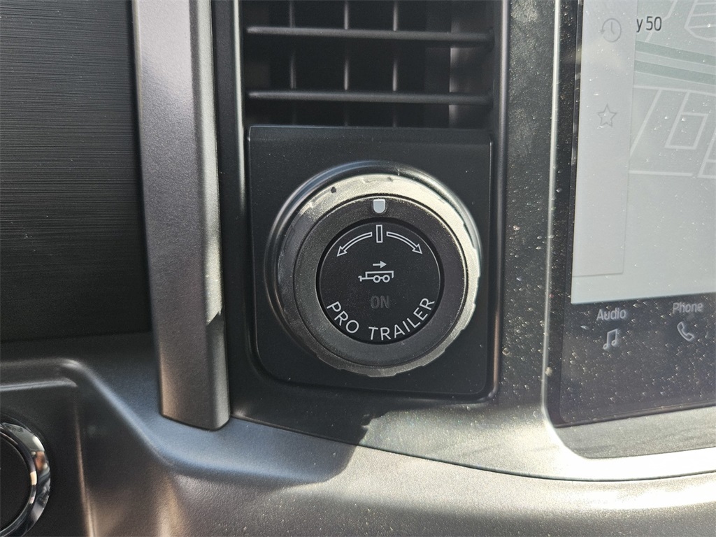 2025 Ford F-150 XLT photo 15