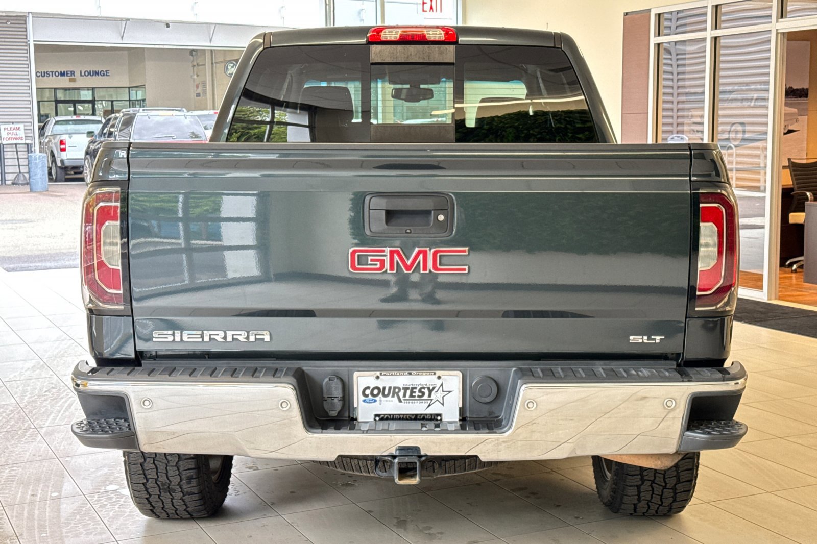 2018 Gmc Sierra 1500 SLT photo 4