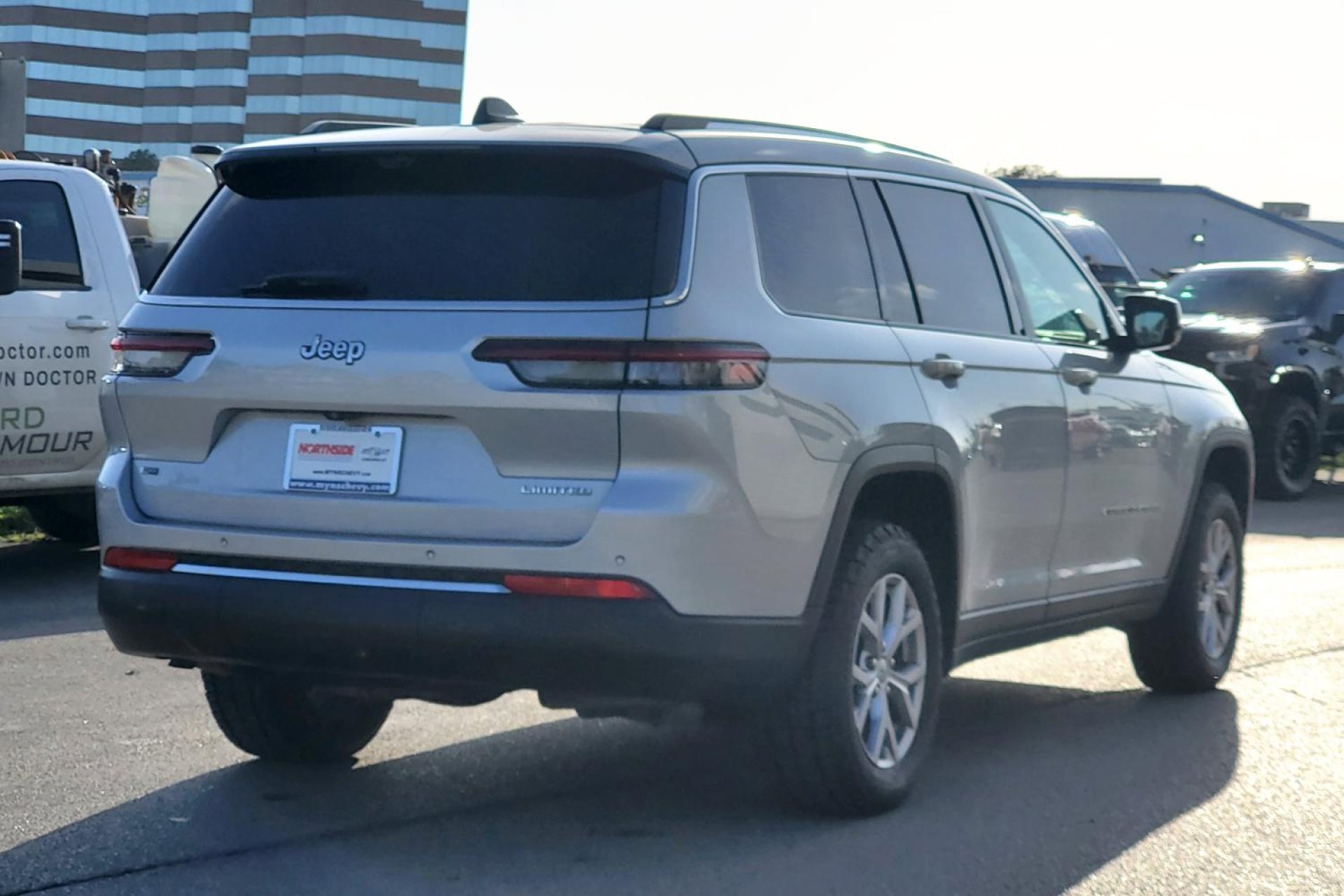 2022 Jeep Grand Cherokee Limited photo 4