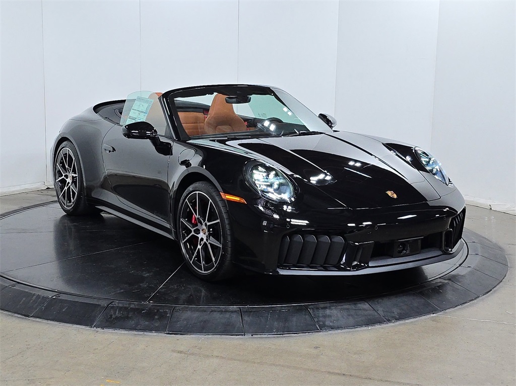 2026 Porsche 911 4 GTS photo 3