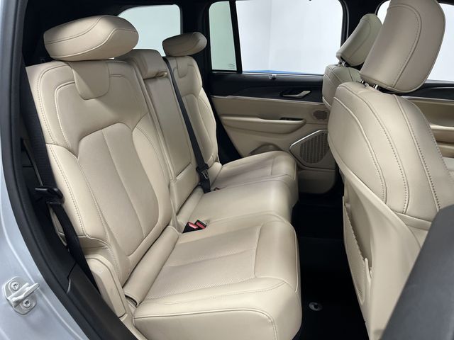 2024 Jeep Grand Cherokee Limited photo 27