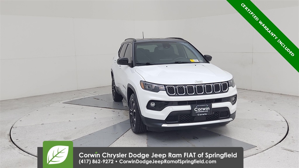 2023 Jeep Compass Limited photo 3