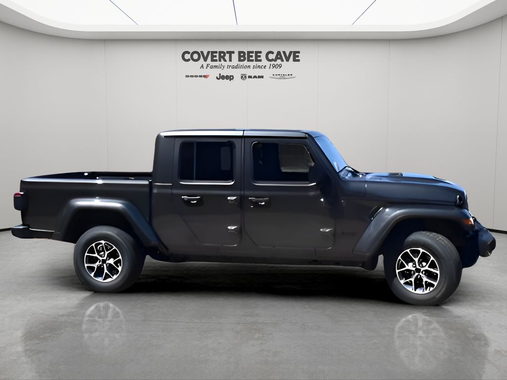2025 Jeep Gladiator Sport S photo 6