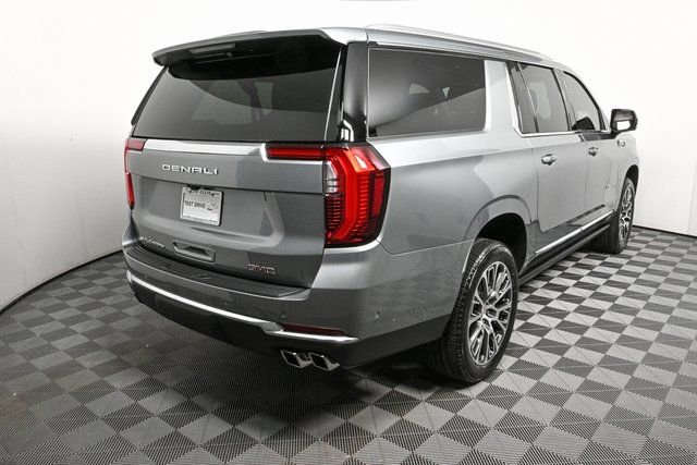 2026 Gmc Yukon XL Denali photo 3