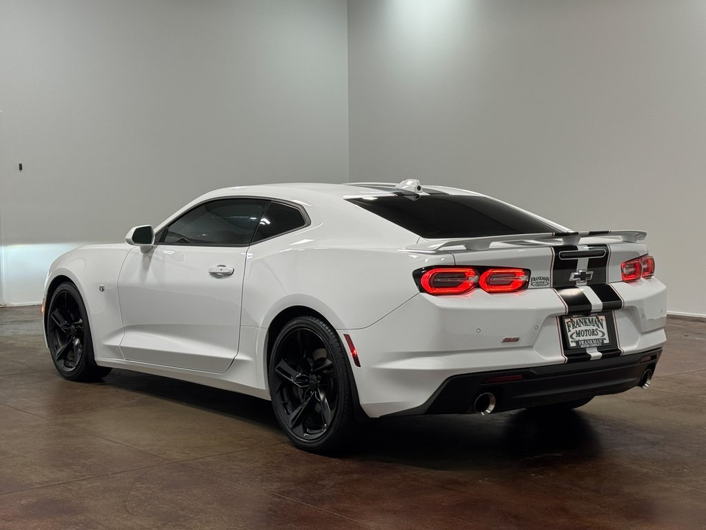 2020 Chevrolet Camaro SS photo 2