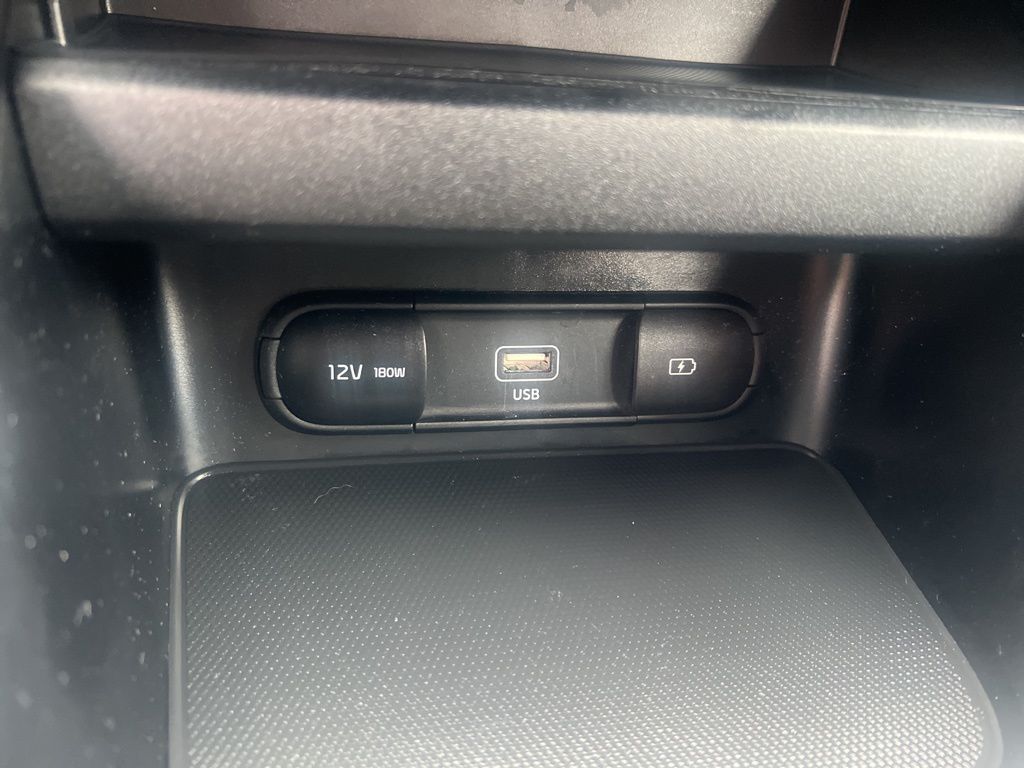 2024 Kia Forte GT-Line photo 49