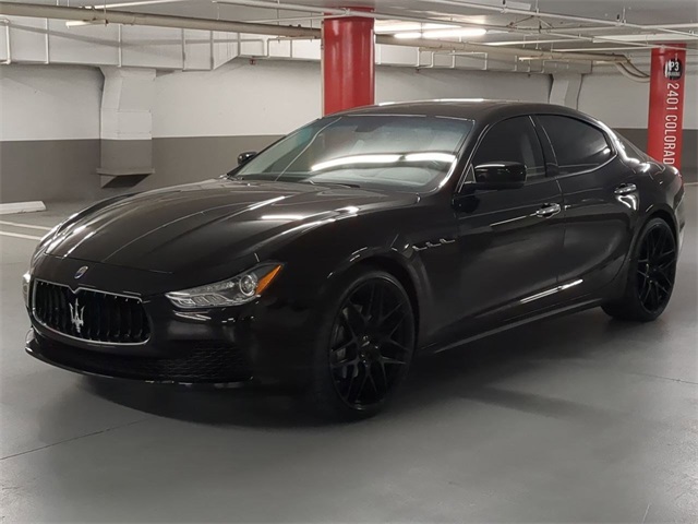 2016 Maserati Ghibli Base photo 2