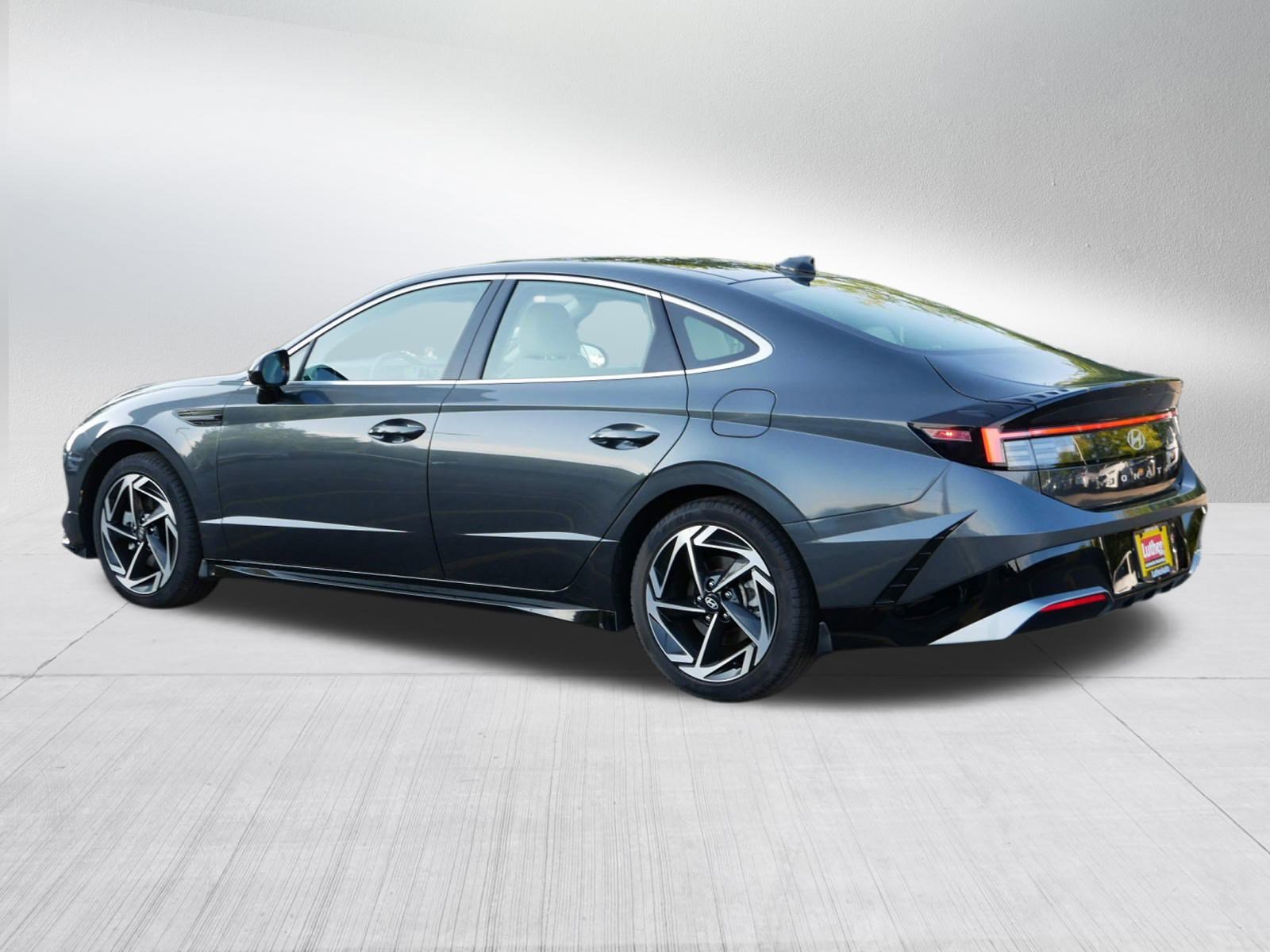 2024 Hyundai Sonata SEL Convenience photo 5