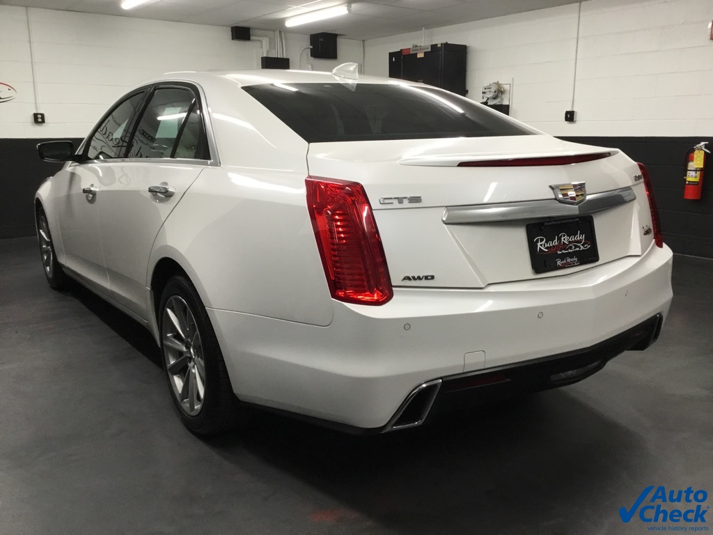 2019 Cadillac CTS Luxury photo 8