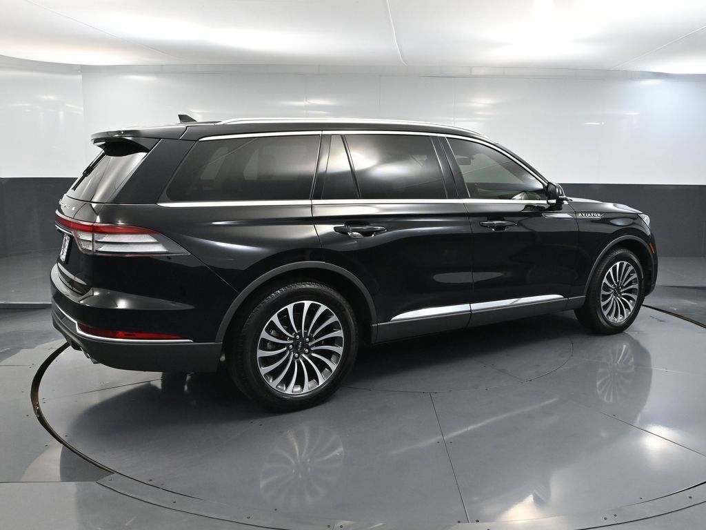 2023 Lincoln Aviator Reserve photo 3