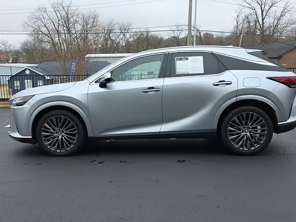 2024 Lexus RX 350's photo