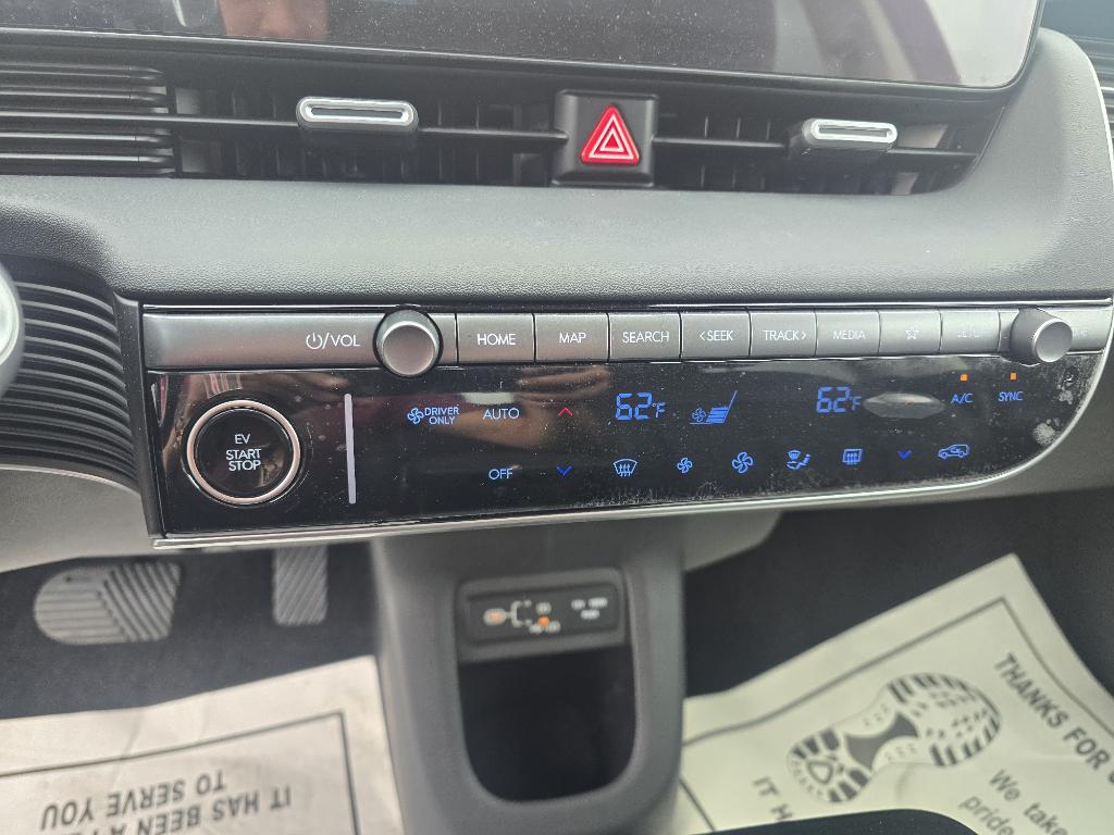 2025 Hyundai Ioniq 5 SEL photo 19