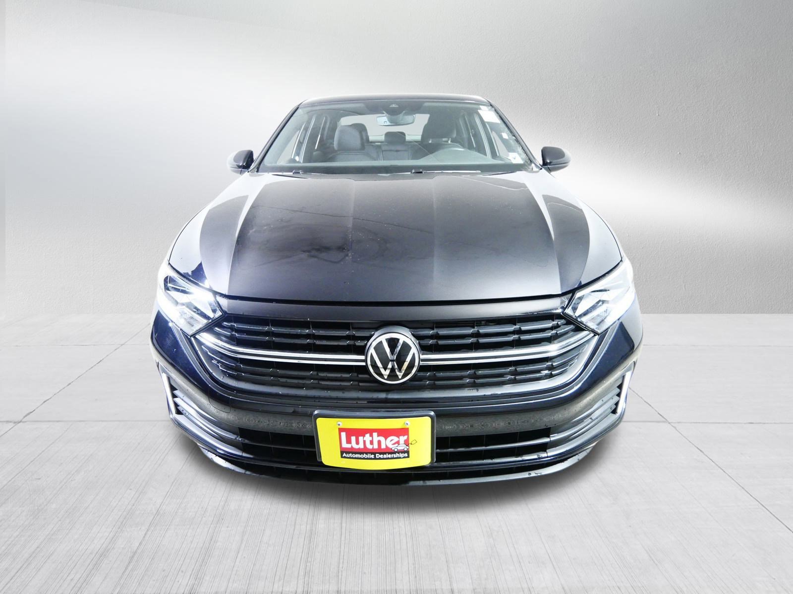 Used 2022 Volkswagen Jetta Sport with VIN 3VWBM7BU1NM019258 for sale in Brooklyn Center, Minnesota