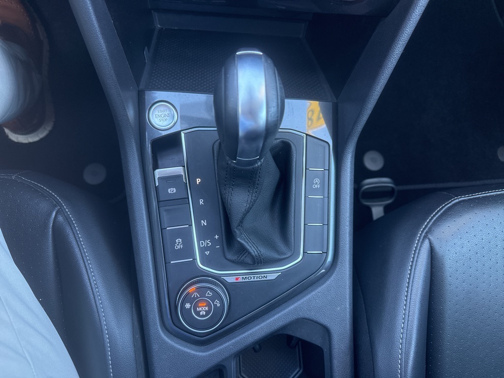 2018 Volkswagen Tiguan SE photo 20