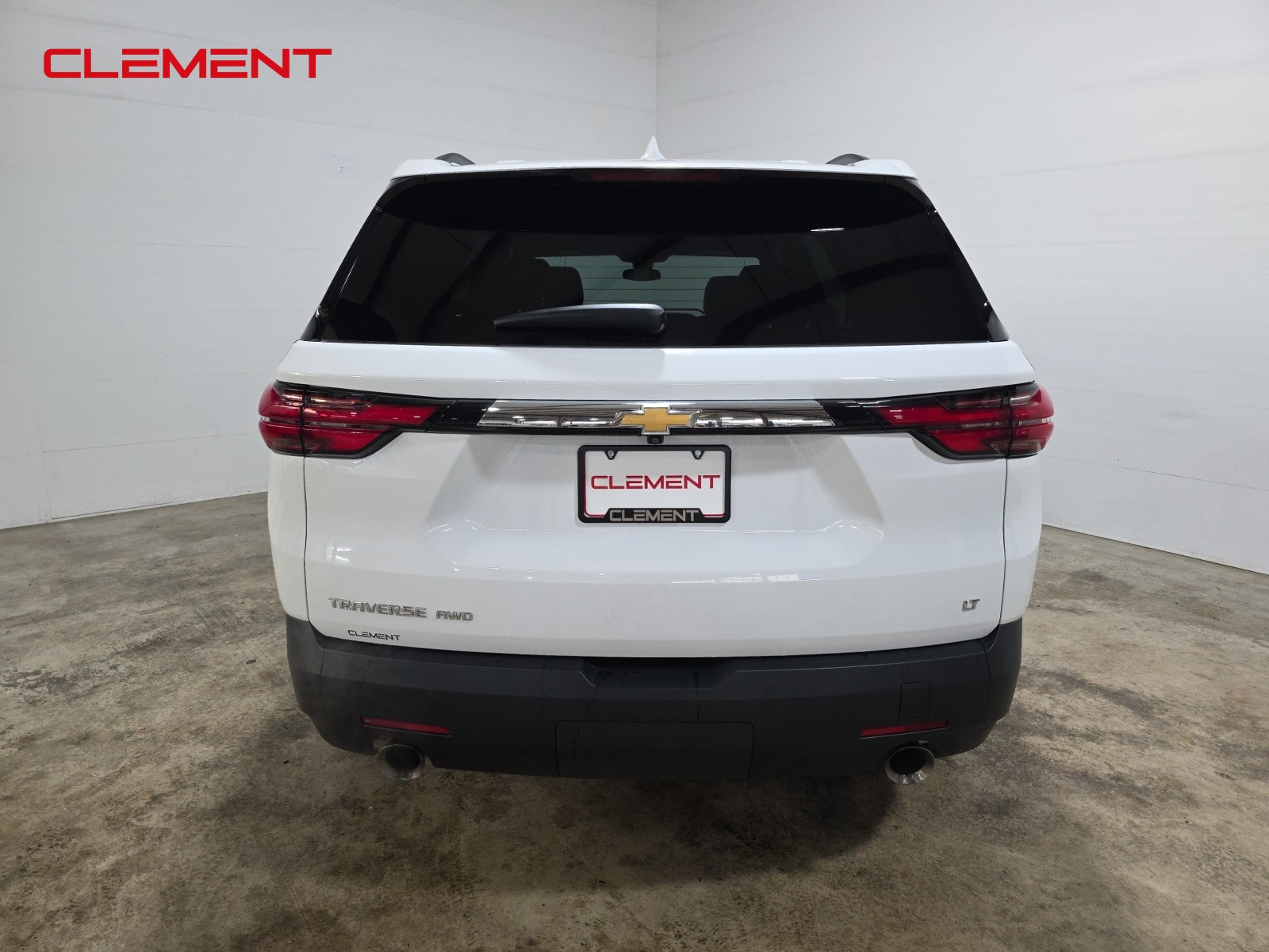 2023 Chevrolet Traverse 1LT photo 3