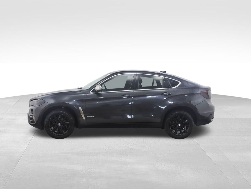 Used 2018 BMW X6 xDrive35i with VIN 5UXKU2C54J0X49285 for sale in Minneapolis, Minnesota